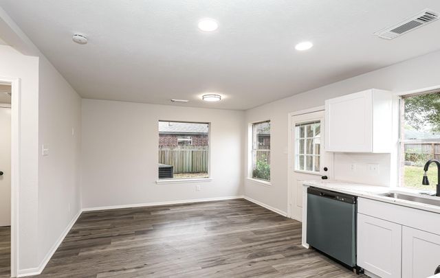 3762 Woodlace Drive, Humble, TX 77396