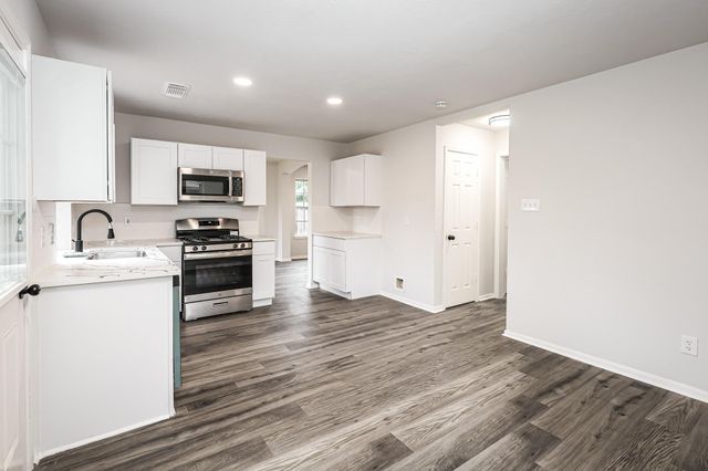 3762 Woodlace Drive, Humble, TX 77396