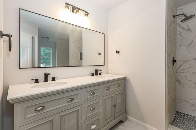 3762 Woodlace Drive, Humble, TX 77396