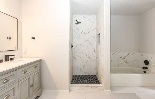 3762 Woodlace Drive, Humble, TX 77396