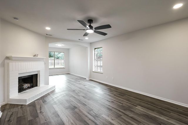 3762 Woodlace Drive, Humble, TX 77396