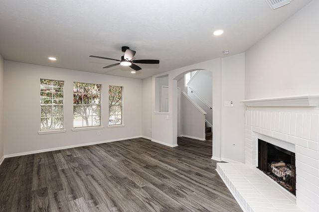 3762 Woodlace Drive, Humble, TX 77396