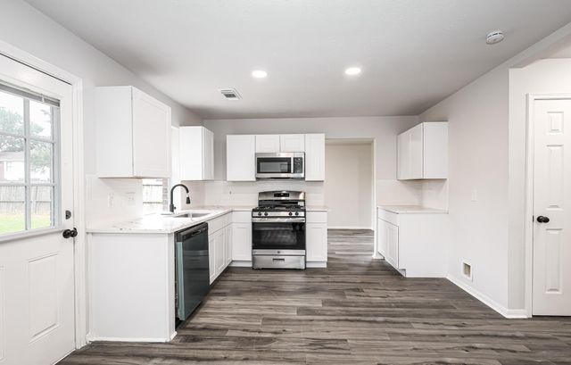 3762 Woodlace Drive, Humble, TX 77396