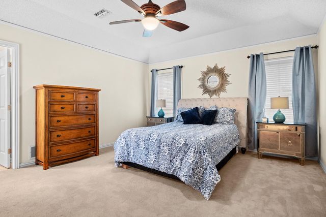 3310 Summergrove Drive, Arlington, TX 76001