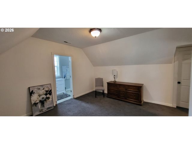 113 Se 3RD Ave, Milton Freewater, OR 97862