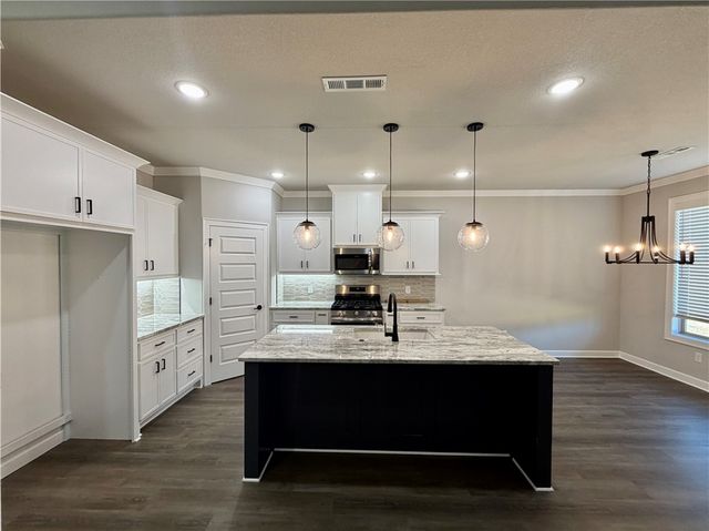 1816 Ferguson Street, Pea Ridge, AR 72751