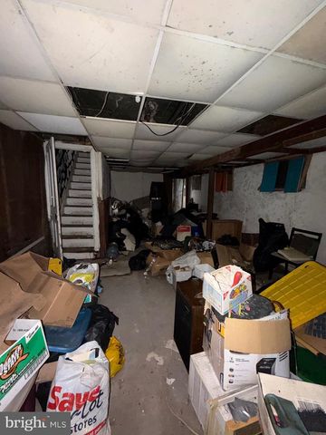 5219 WARREN ST, Philadelphia, PA 19131