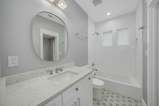 6045 Velasco Avenue, Dallas, TX 75206