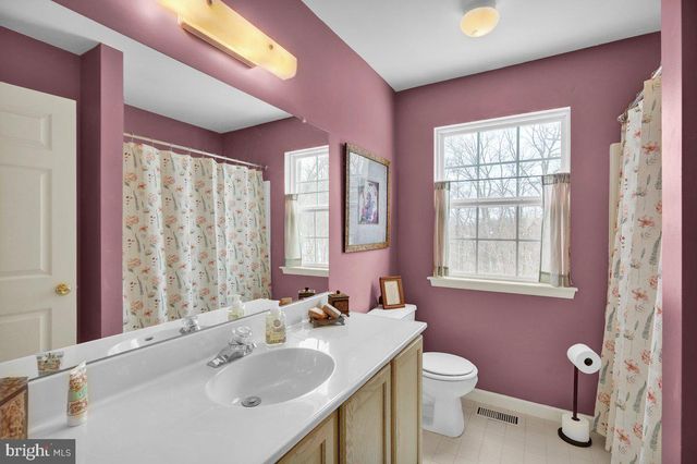 2499 WAGNER RD, Gilbertsville, PA 19525