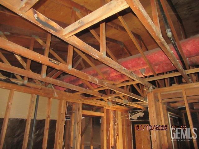 2000 Glenmont Drive, Bakersfield, CA 93309