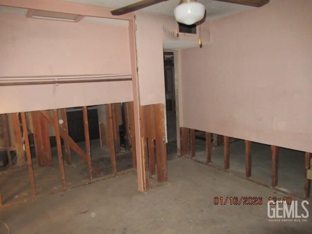 2000 Glenmont Drive, Bakersfield, CA 93309