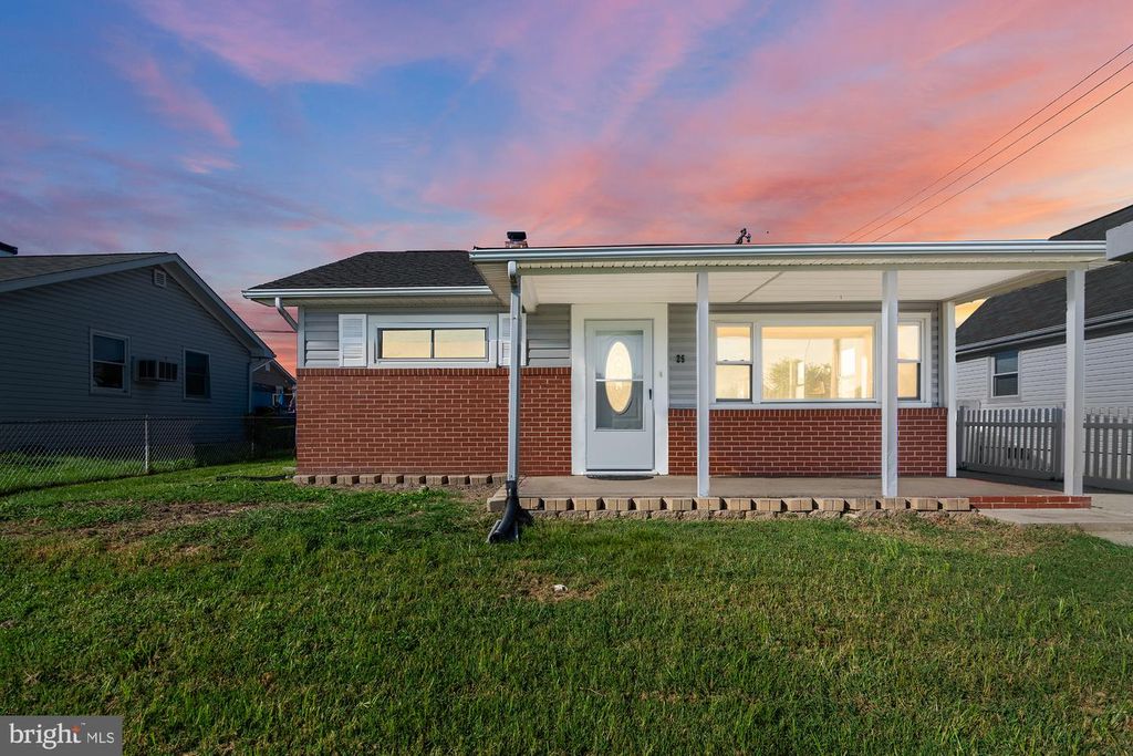 25 RIGHT AILERON, Middle River, MD 21220
