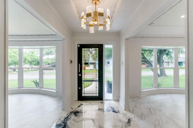 7208 Fernmeadow Drive, Dallas, TX 75248