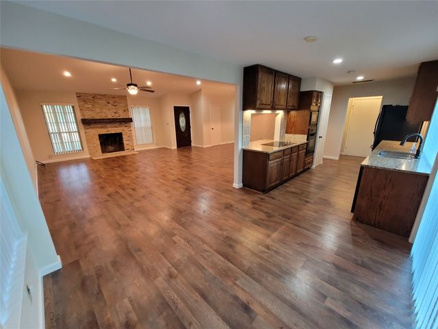 629 Perdido Drive, Garland, TX 75043