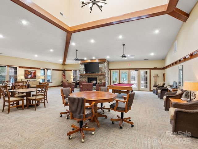 150 Deermouse Way 2601, Hendersonville, NC 28792