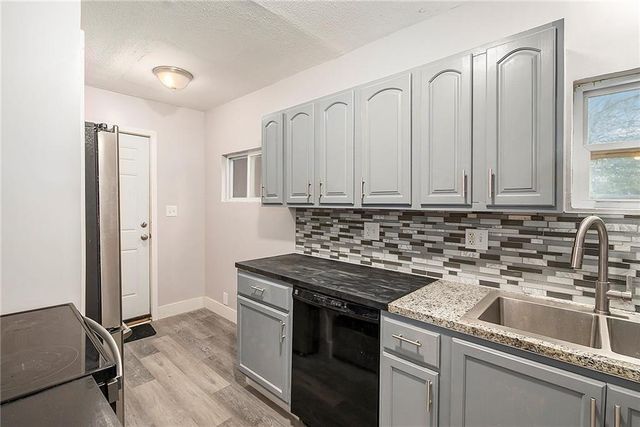 5116 Park Avenue, Kansas City, MO 64130