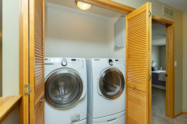 2833 Orinoco Court SW, Altoona, IA 50009