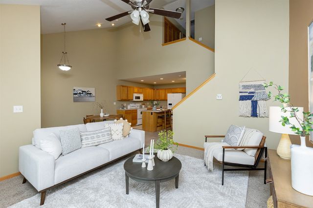 2833 Orinoco Court SW, Altoona, IA 50009