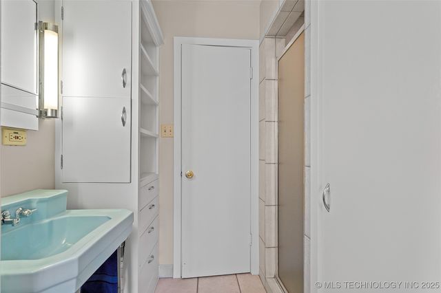 1616 6th Avenue SW, Ardmore, OK 73401