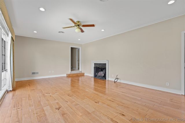 1616 6th Avenue SW, Ardmore, OK 73401