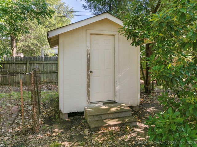 1616 6th Avenue SW, Ardmore, OK 73401