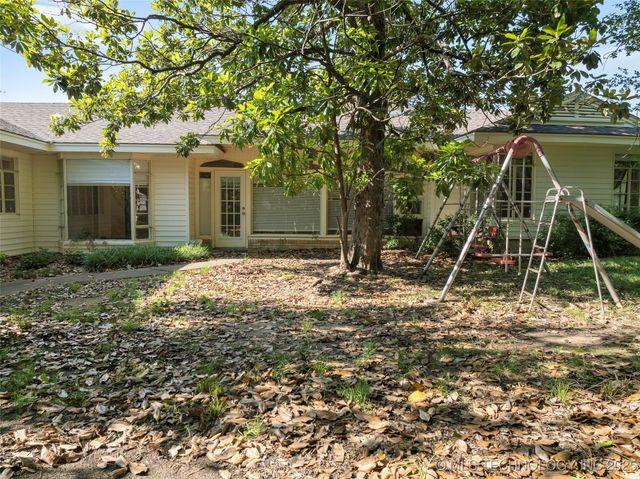 1616 6th Avenue SW, Ardmore, OK 73401