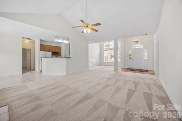 12507 Windward Oaks Drive, Huntersville, NC 28078