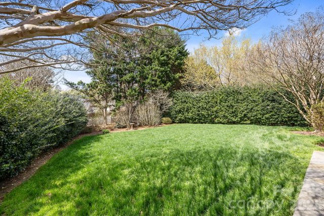 12507 Windward Oaks Drive, Huntersville, NC 28078