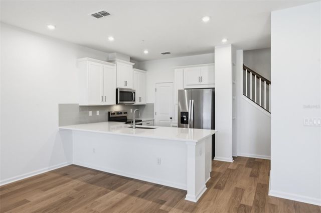 10063 GAZEBO ALLEY, Orlando, FL 32832