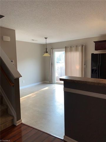 18 Dillingham Place, Greensboro, NC 27455