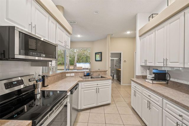 11128 LOMITA WREN ROAD, Weeki Wachee, FL 34614