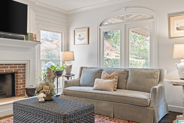 3648 BIRCHWOOD LANE, Vestavia Hills, AL 35243