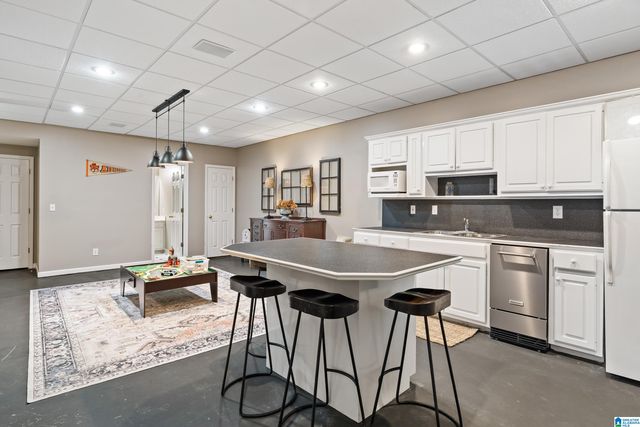 3648 BIRCHWOOD LANE, Vestavia Hills, AL 35243