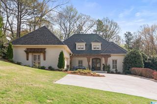 3648 BIRCHWOOD LANE, Vestavia Hills, AL 35243