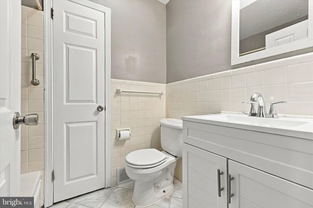 3127 FAIRFIELD ST, Philadelphia, PA 19136