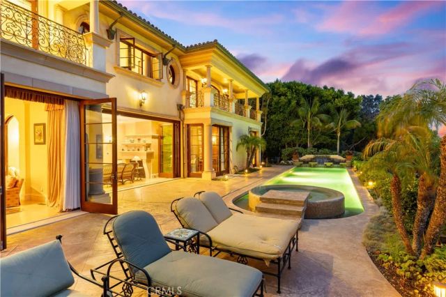 64 Laurel Drive, Rancho Palos Verdes, CA 90275