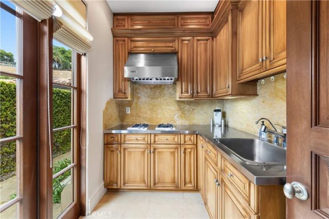 64 Laurel Drive, Rancho Palos Verdes, CA 90275