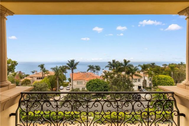 64 Laurel Drive, Rancho Palos Verdes, CA 90275