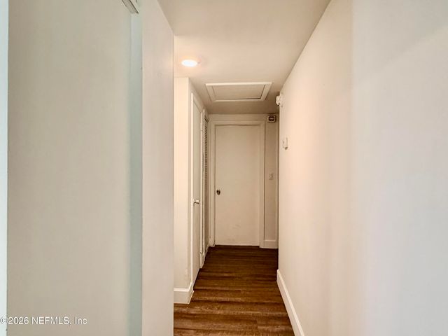 1832 GABIN Road, Jacksonville, FL 32221