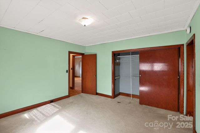 396 S Peak Street, Columbus, NC 28722