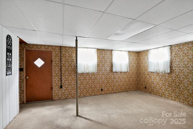 396 S Peak Street, Columbus, NC 28722