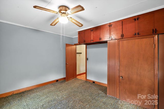 396 S Peak Street, Columbus, NC 28722