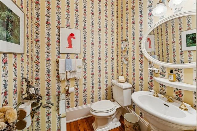 36 Delta Place NE, Atlanta, GA 30307