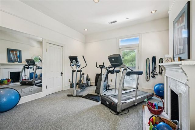 36 Delta Place NE, Atlanta, GA 30307