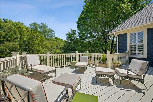 36 Delta Place NE, Atlanta, GA 30307