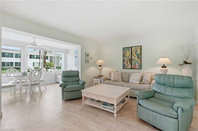 1065 Gulf Shore BLVD N 108, Naples, FL 34102