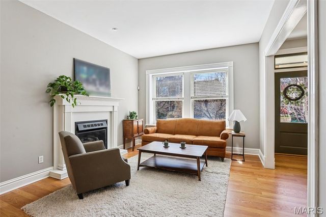 3919 Hartford Street, St Louis, MO 63116