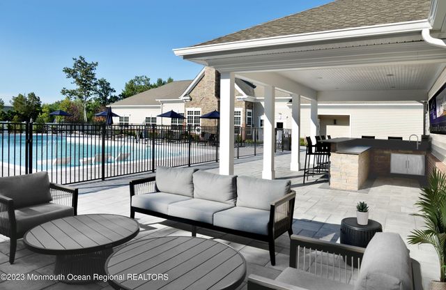 1907 Stallion Circle E, Toms River, NJ 08755