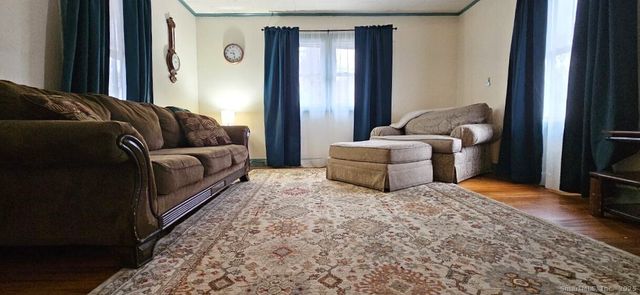 28 Tulip Street, Bristol, CT 06010