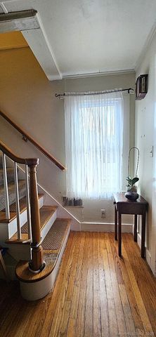 28 Tulip Street, Bristol, CT 06010